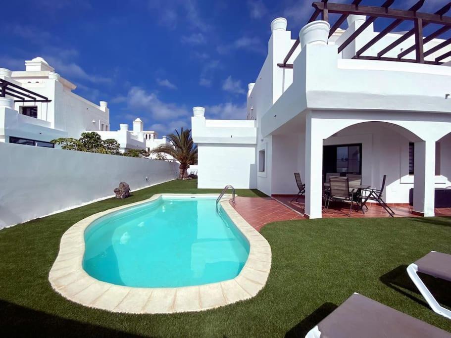 Villa Nina 'Luxury Villa In The Sun' コラレホ エクステリア 写真